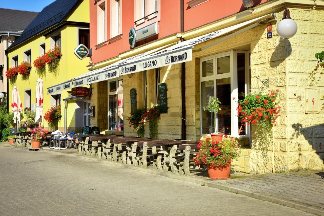 Pension-Restaurace Lugano Hřensko Exteriér fotografie